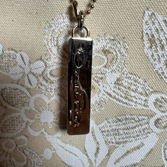 Oscar de la Renta Cream and White Floral Tote - Picture 2 of 7